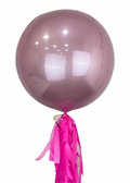 Esfera metálica rosa pastel