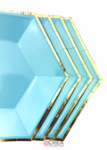 Plato hexagonal celeste con dorado