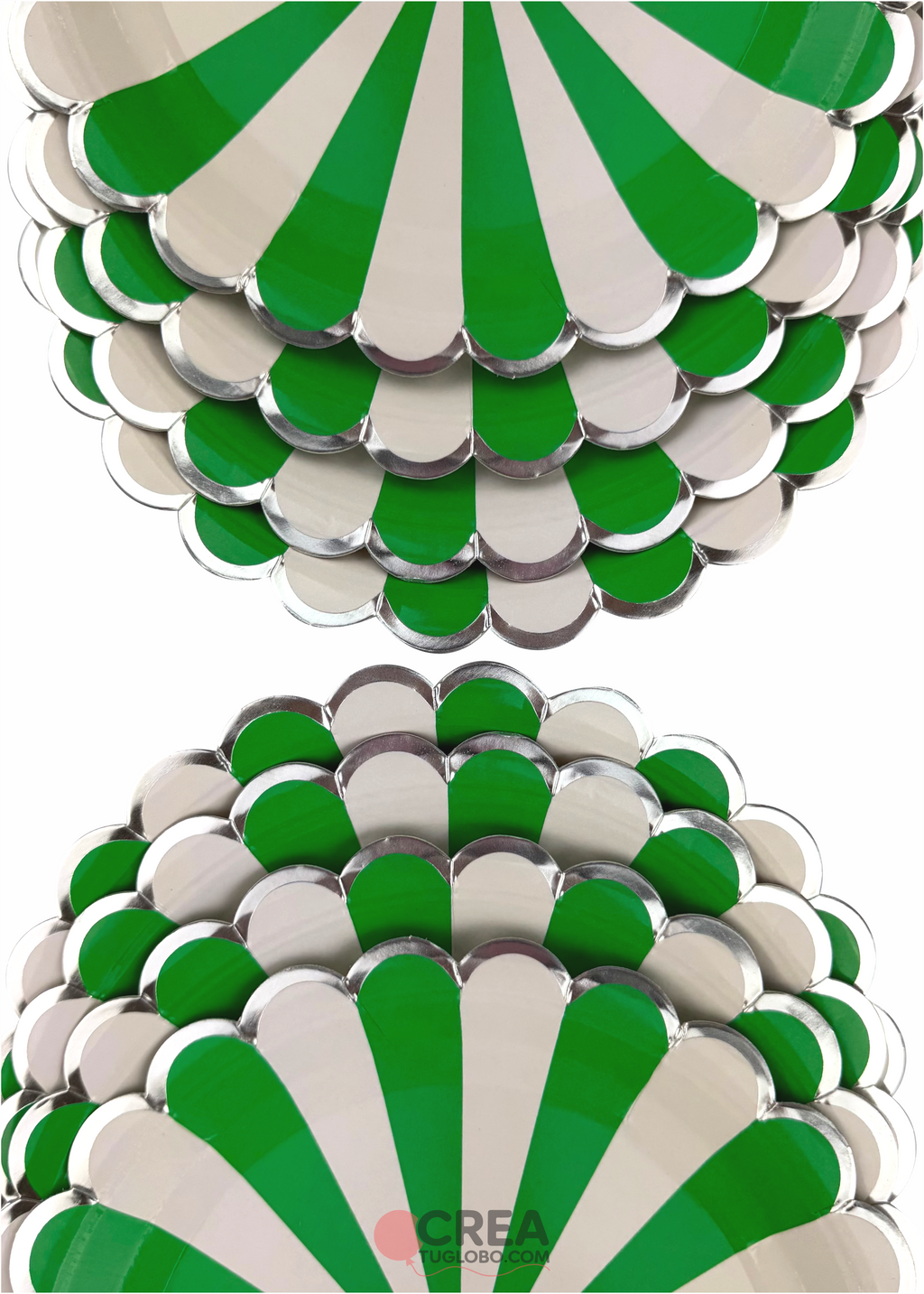 Platos redondos verde y blanco